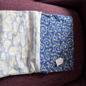 Starry Night Blue and Cloudy White Bedding Set